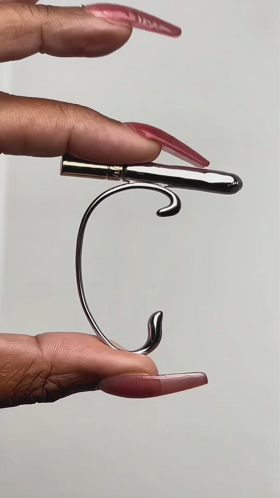 CIG Ear Hook – Sculptural Statement Ear Cuff