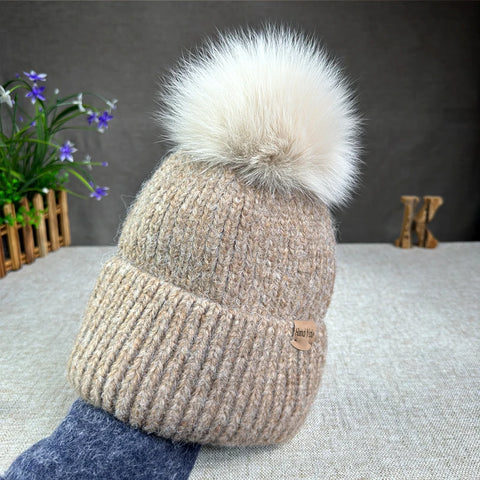 NORDIK Pom Beanie NORDIK Pom Beanie
