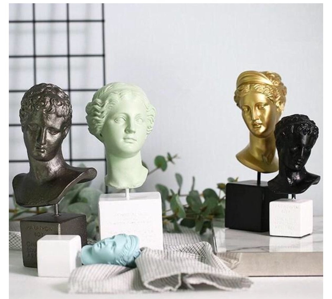 How to fake wealth / Decor Edition