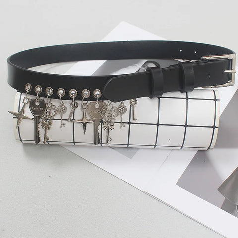 KEY CHARM Leather Belt