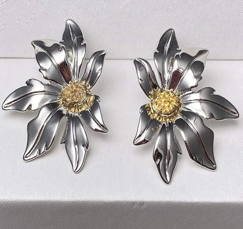 FLEUR Earrings