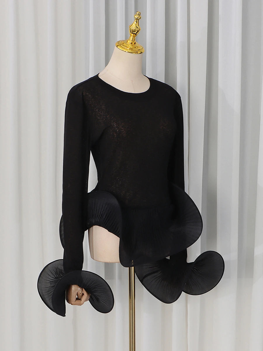 PLEAT Pullover