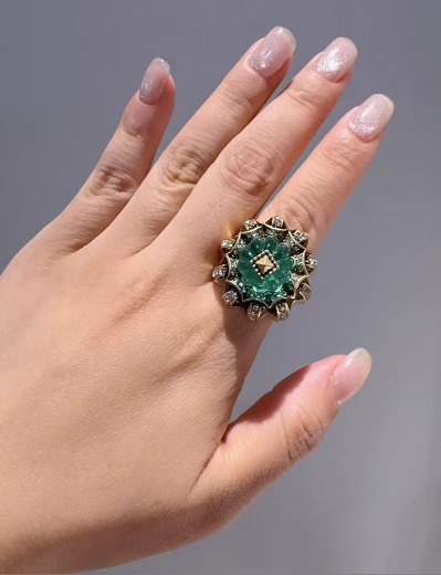 EMERALD EMPRESS Ring-ring-SAINT CHIC-SAINT CHIC