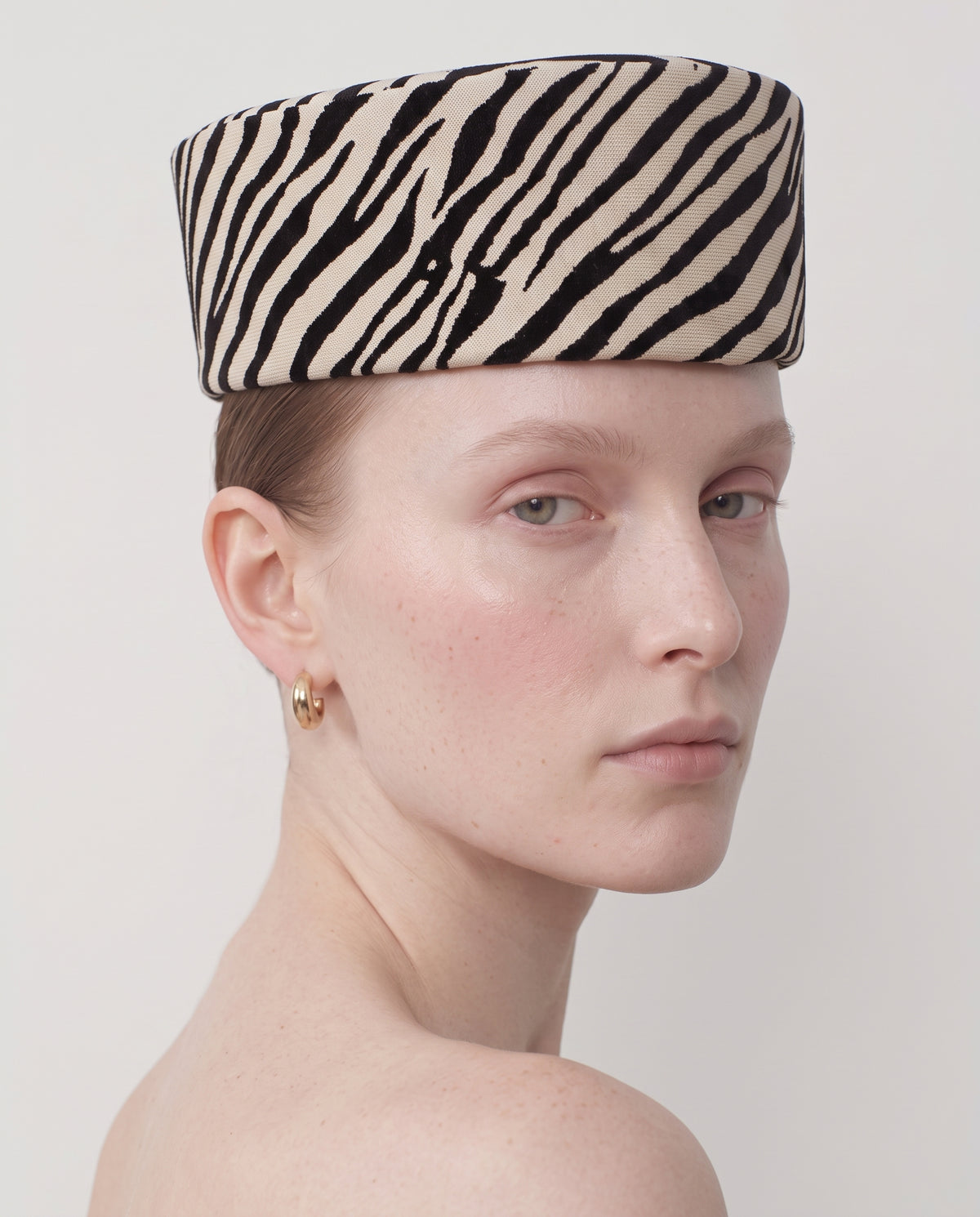 ZÈBRE Pillbox Hat