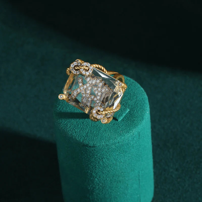RELIQUE Crystal Stone Ring