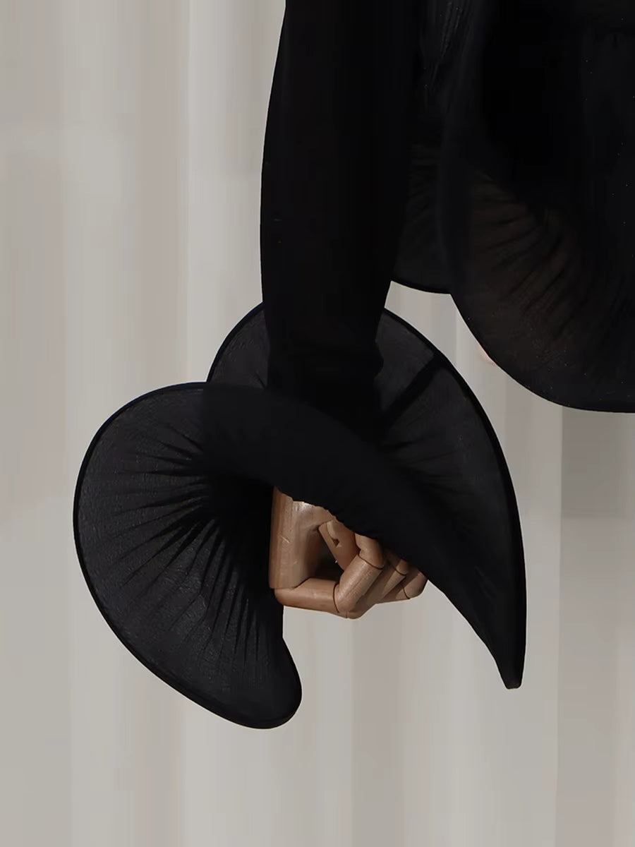 PLEAT Pullover