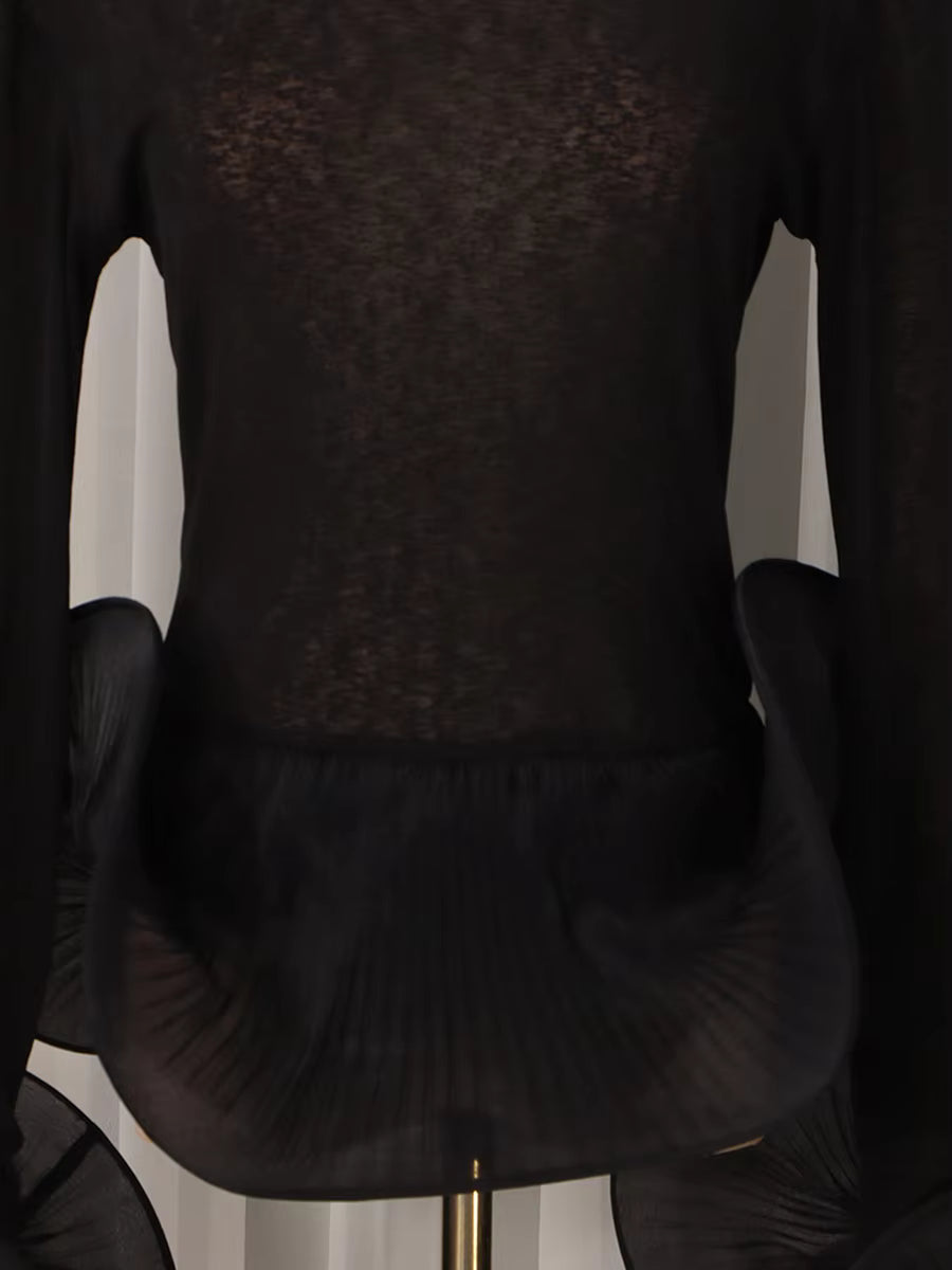 PLEAT Pullover