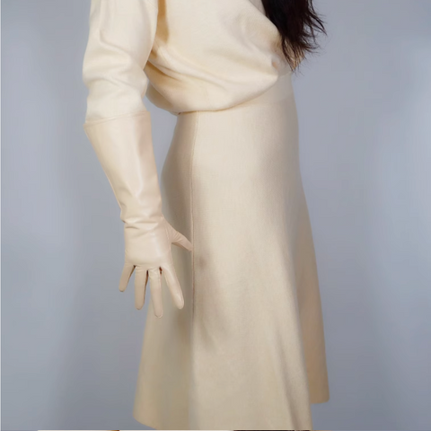 AVENUE Leather Glove