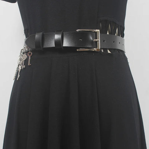 KEY CHARM Leather Belt
