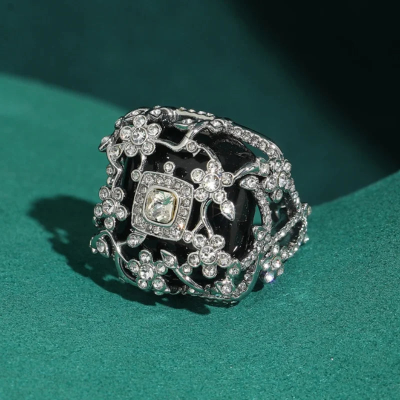 GOTHAM Ring Imagen principal del producto