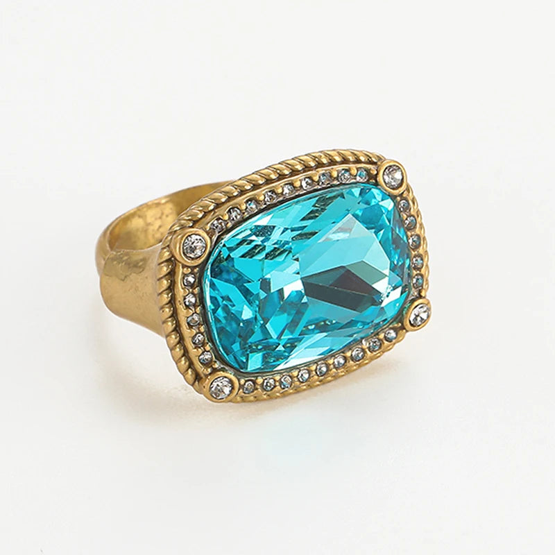 AZUR Crystal Cocktail Ring