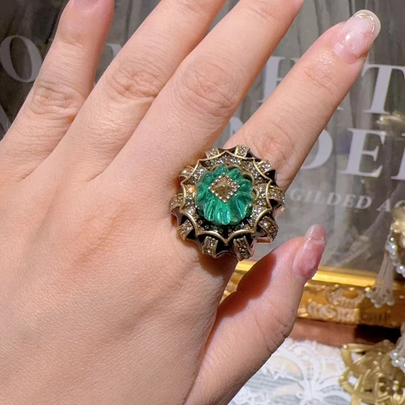 EMERALD EMPRESS Ring-ring-SAINT CHIC