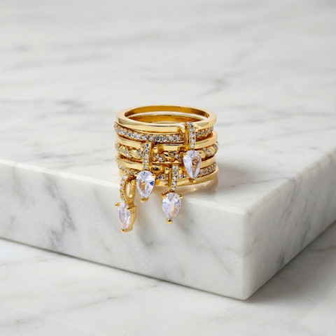 THE FLIRT Drop Stack Ring Set