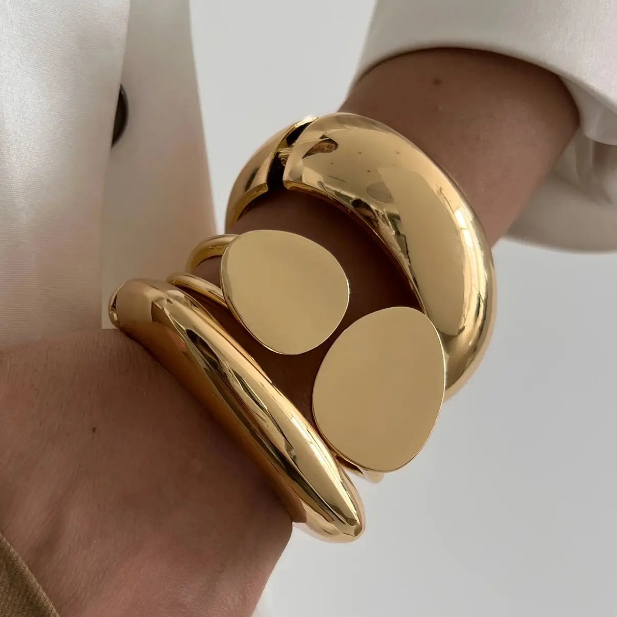 GILDED STATEMENT Bangle Set Image secondaire du produit