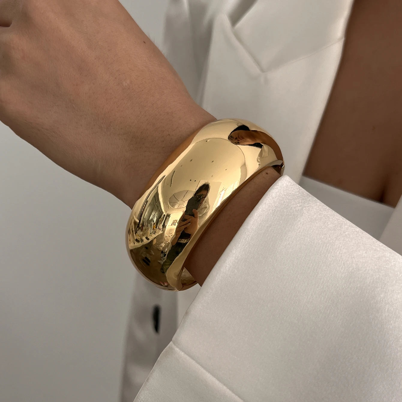 GILDED STATEMENT Bangle Set-bracelet-SAINT CHIC