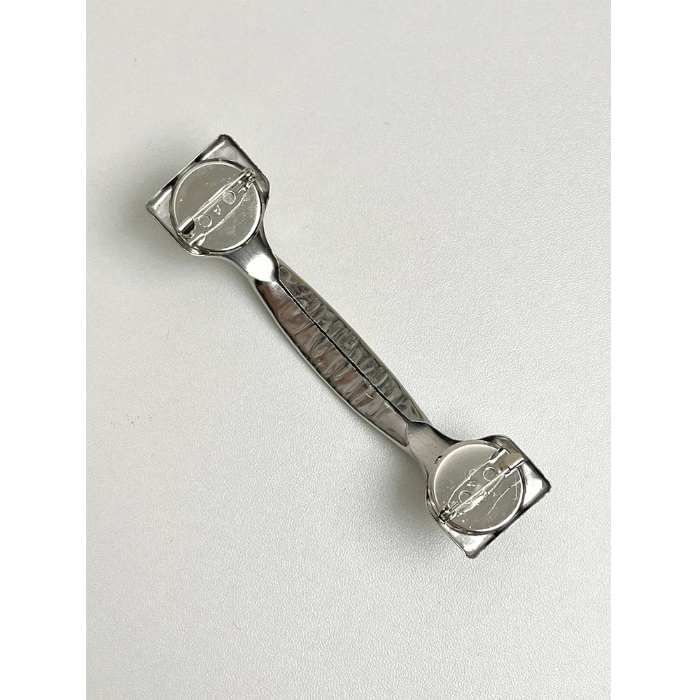HANDLE Brooch Pin-jewelry-SAINT CHIC