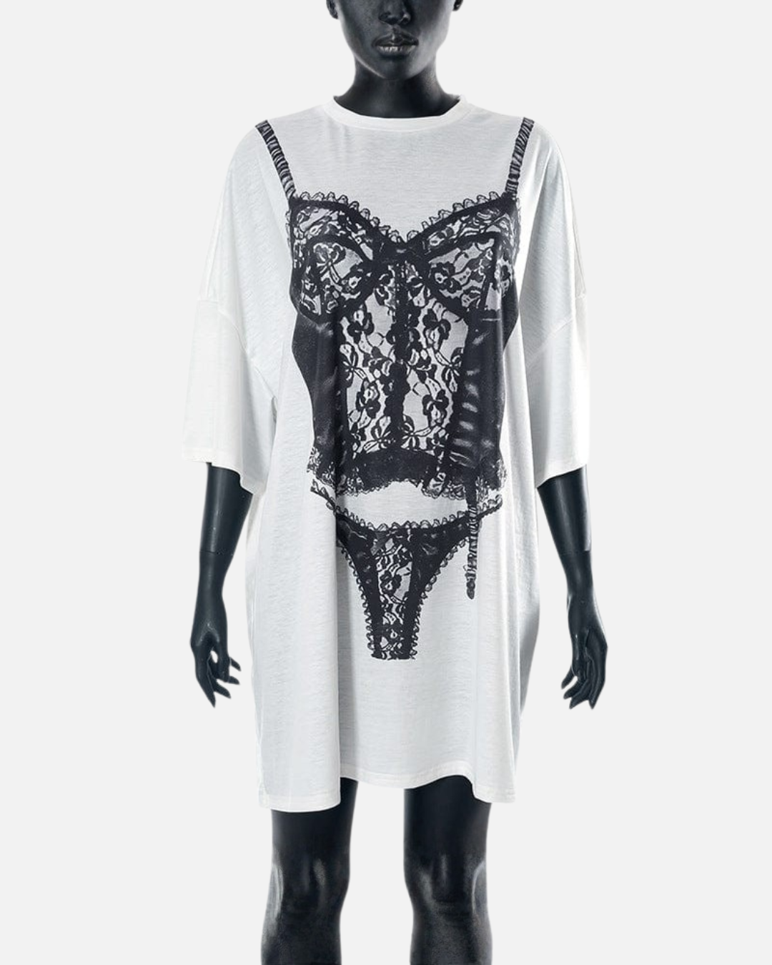 LACE Graphic Tee-Tee Shirt-SAINT CHIC Image principale du produit
