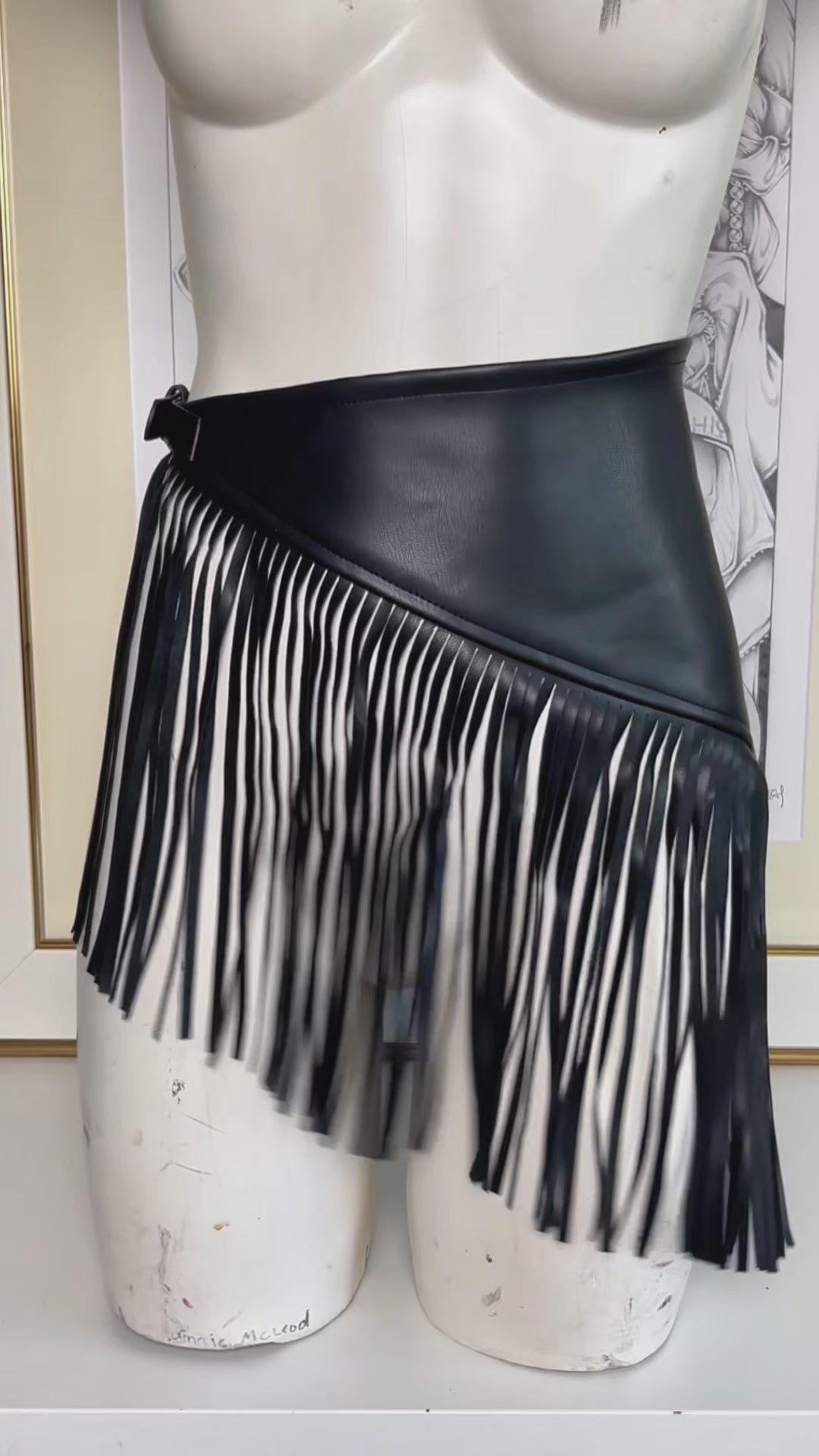 FRINGE Tassel Belt