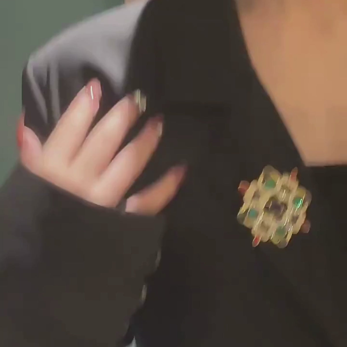 REGALIA Gemstone Brooch