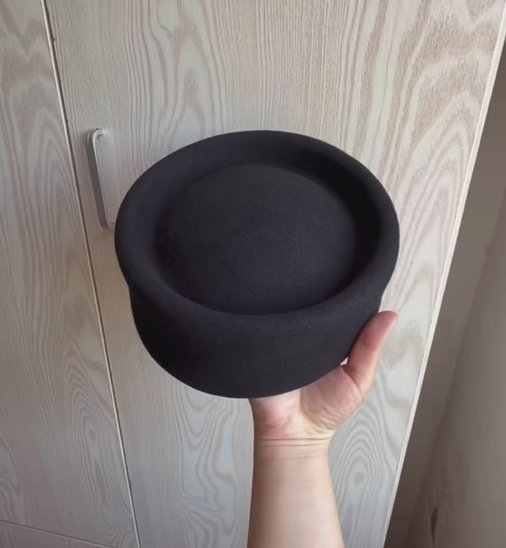 ÉDITH Pillbox Beret Hat