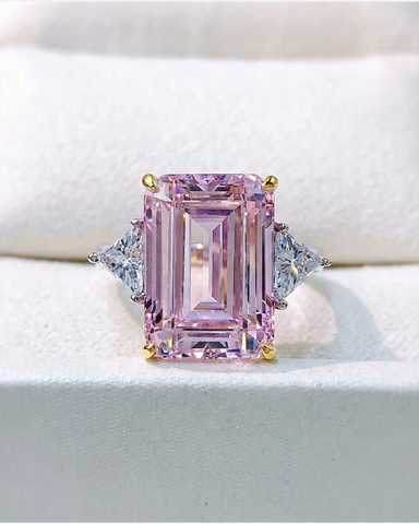 PRINCESS Emerald Cut Ring
