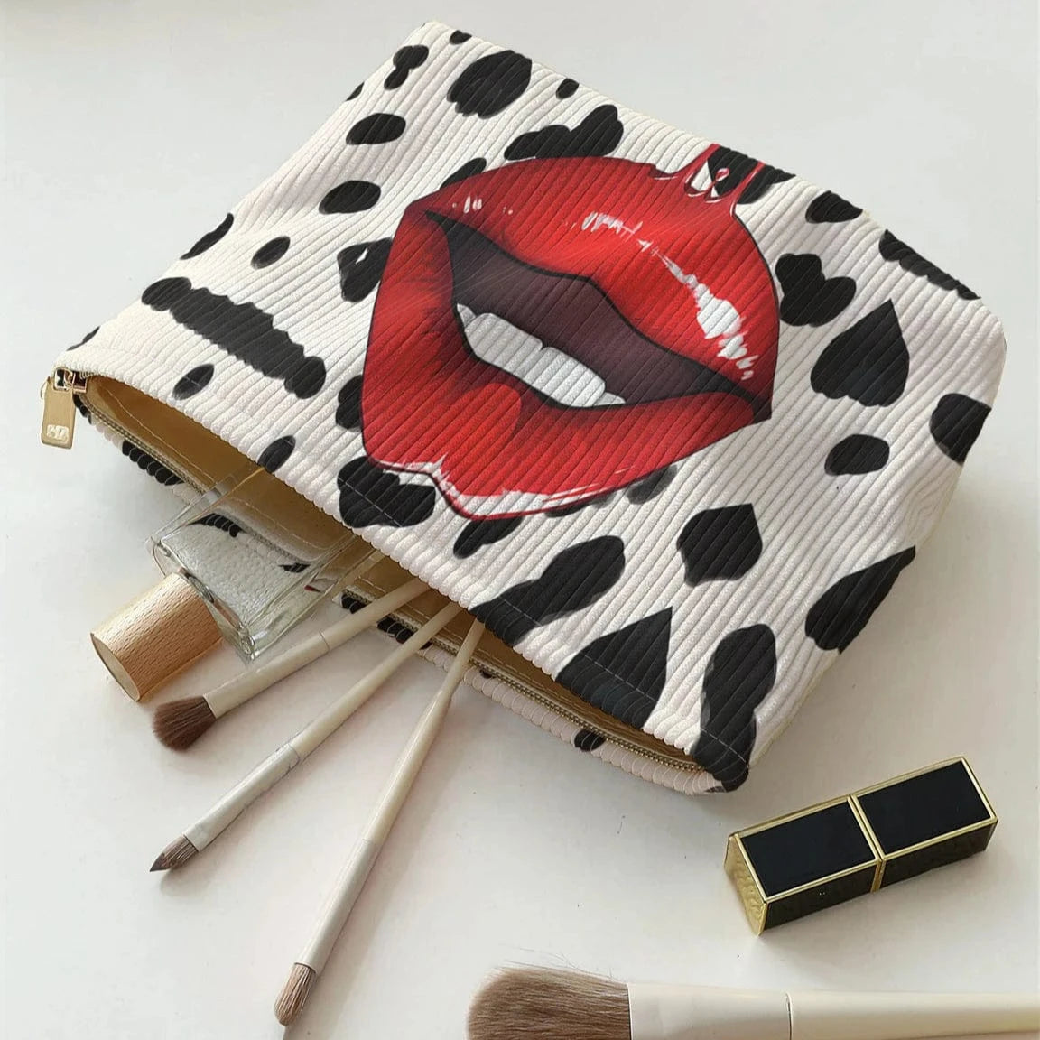 SAINT CHIC Bag LIPPY Bag