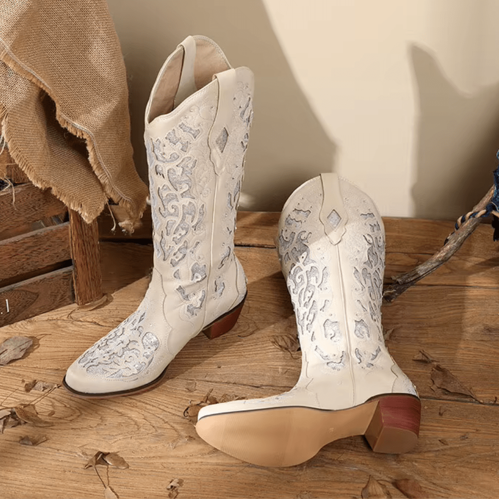 SAINT CHIC boot Beige / 6 TYRANT Cowboy Boots