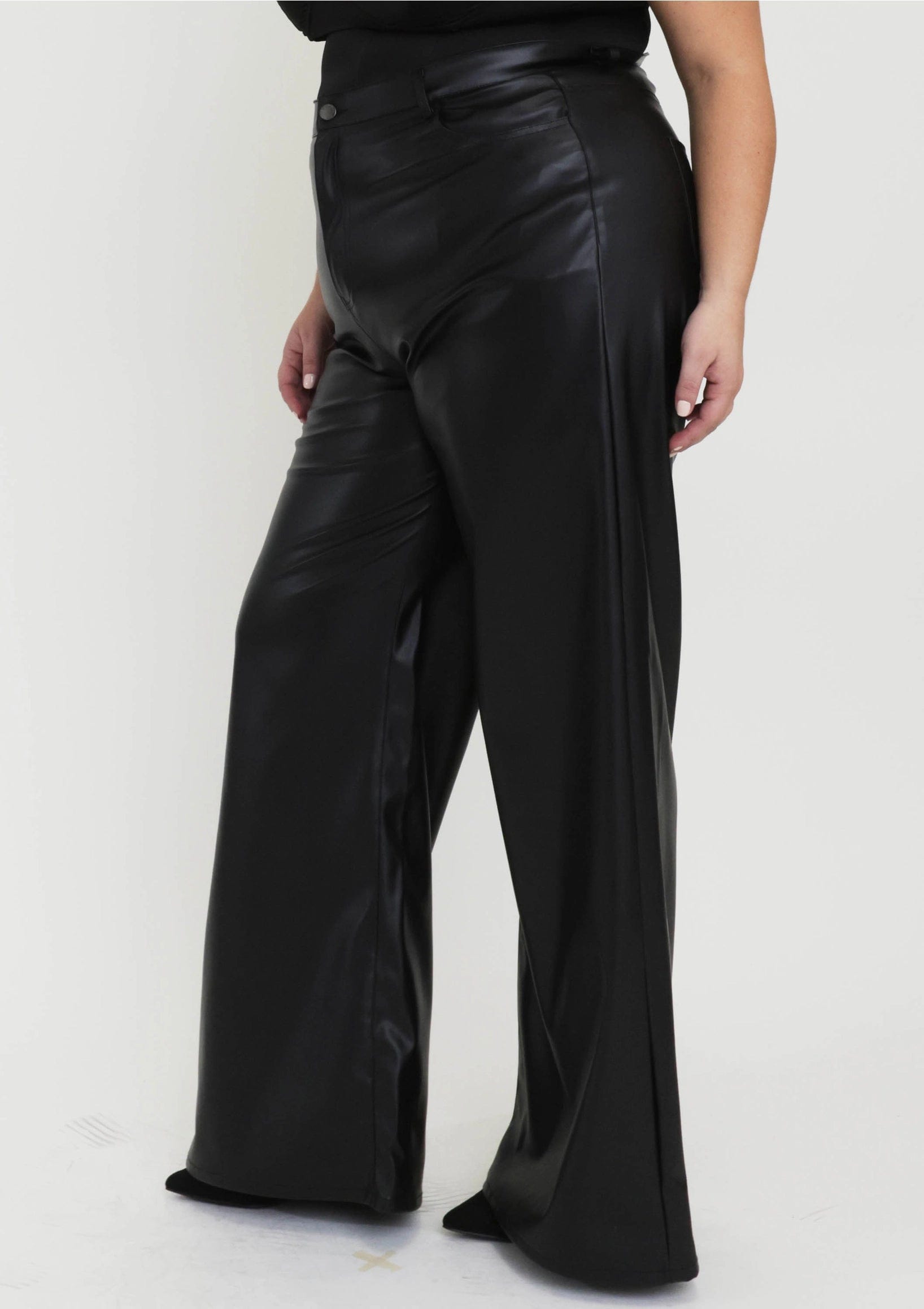 SAINT CHIC Pants RYDE Pants