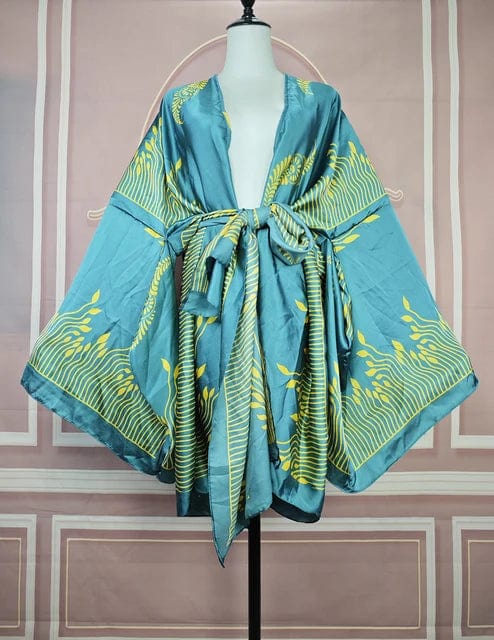 SAINT CHIC Robes Blue MAJESTY Kimono