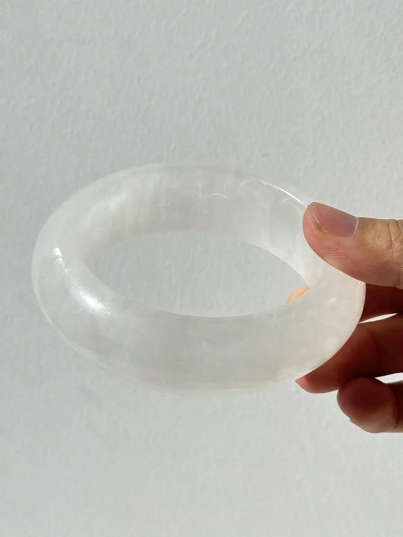 THE CREST Bangle Collection