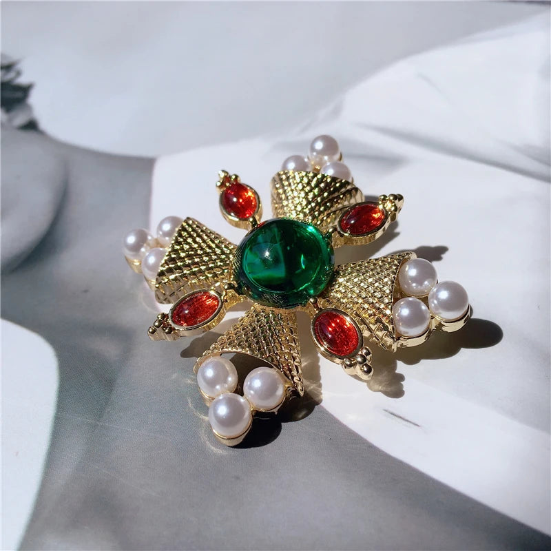 REGALIA Gemstone Brooch