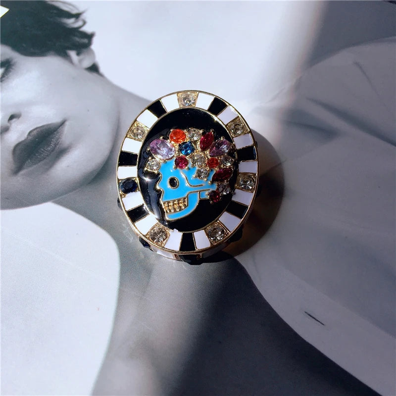 REGALIA Gemstone Brooch