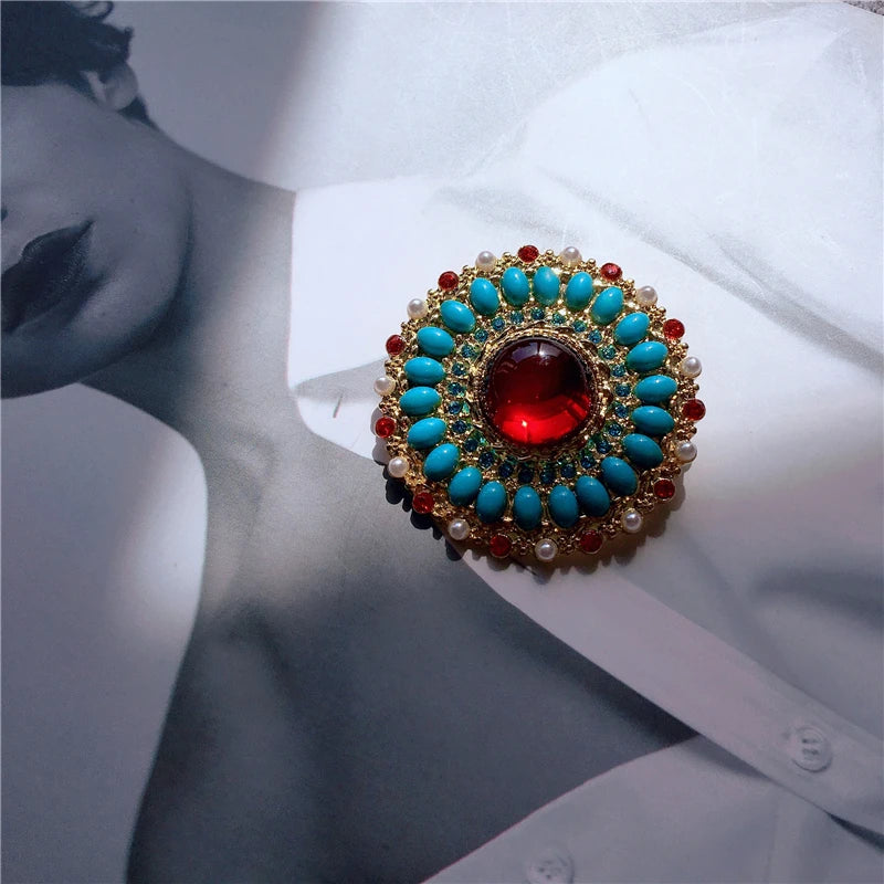 REGALIA Gemstone Brooch