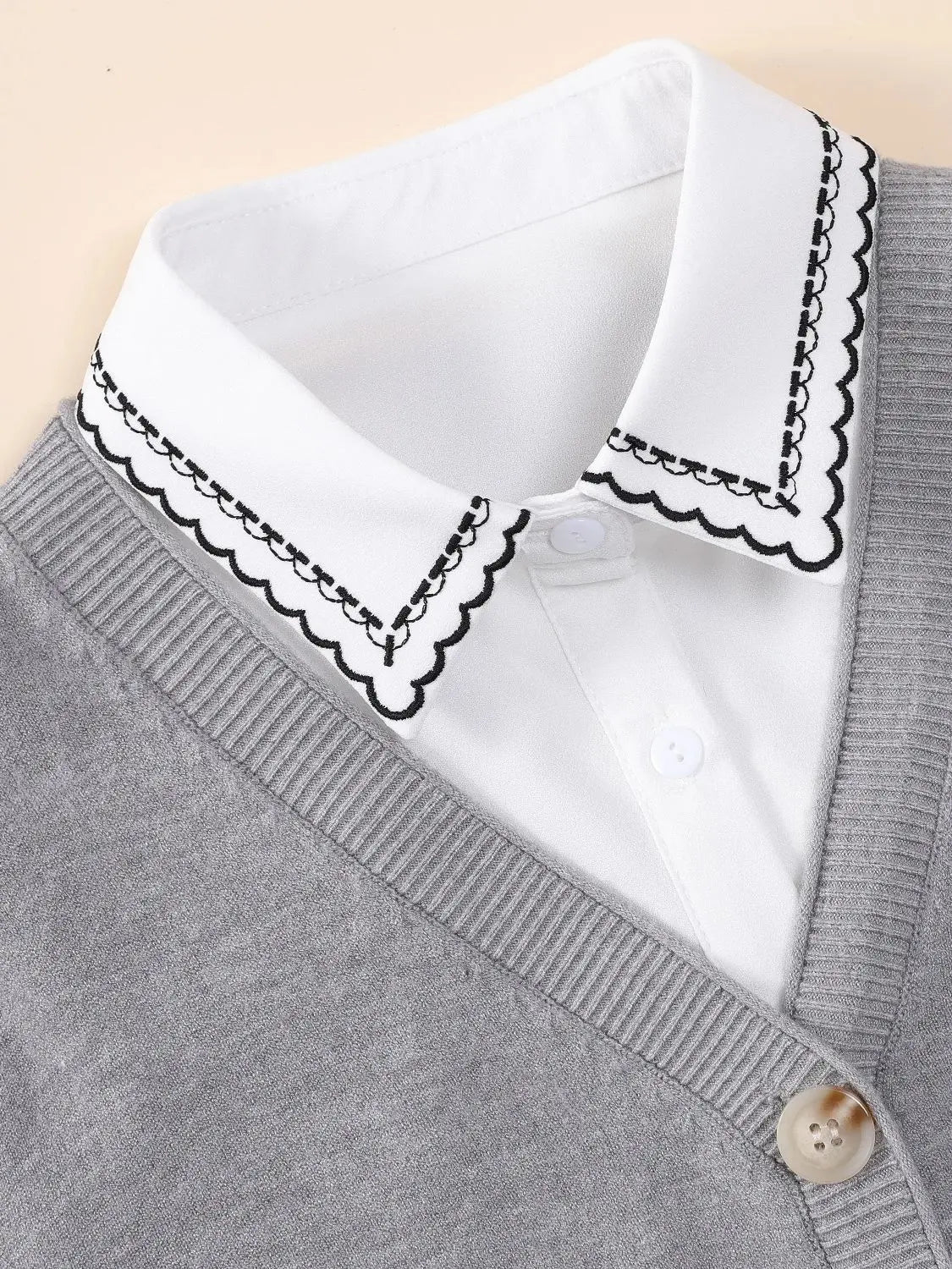 QUAINTE Dickie Collar