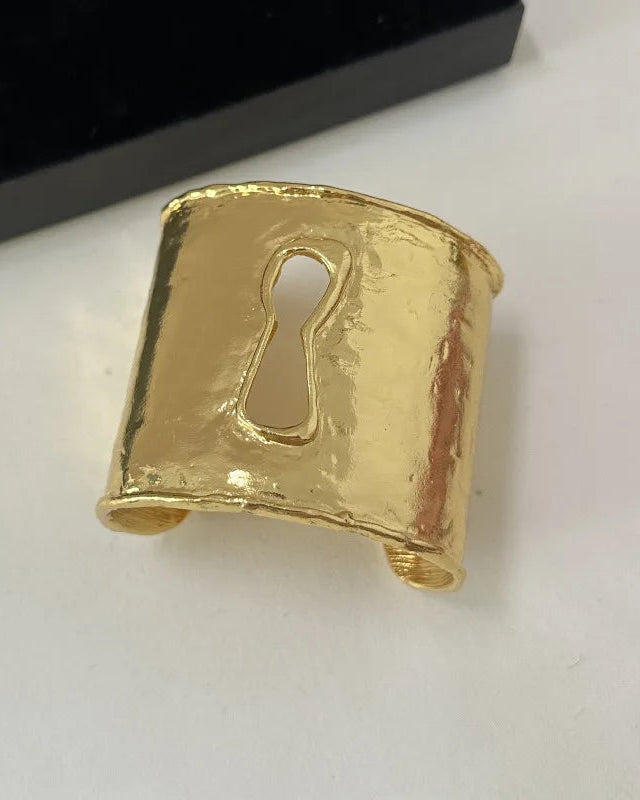 BRIGITTE Cuff
