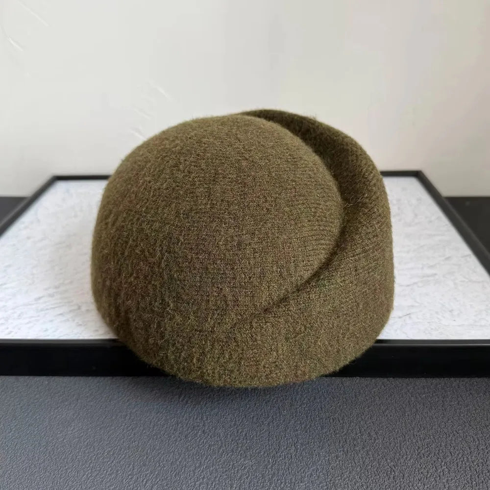 CLEO Beret