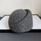 CLEO Beret
