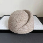 CLEO Beret