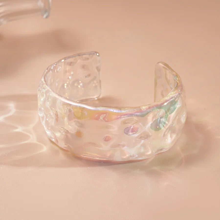 LUCENT Acrylic Cuff