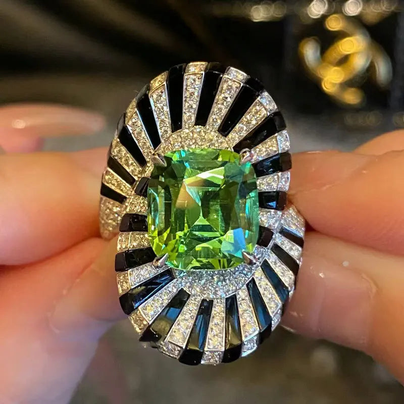 VERDURE Crystal Cocktail Ring Image principale du produit